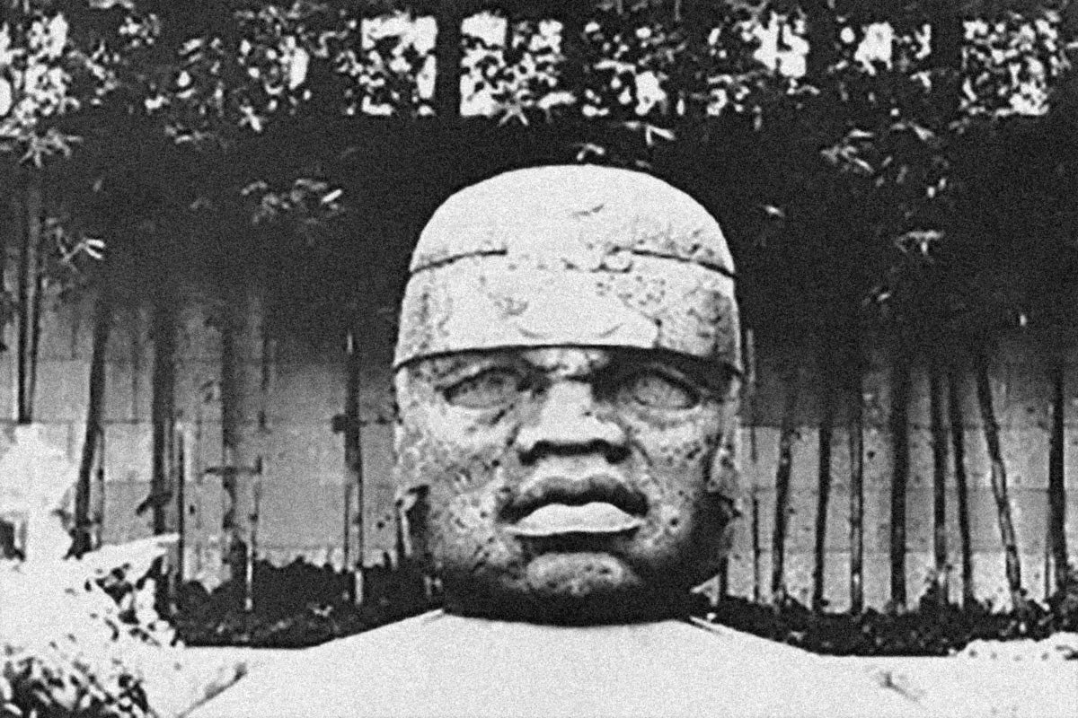 Books We Share: They Came Before Columbus - Patta