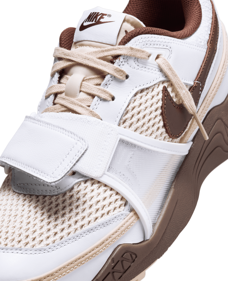 Nike Zoom Jaxx (White/Lt Chocolate-White)
