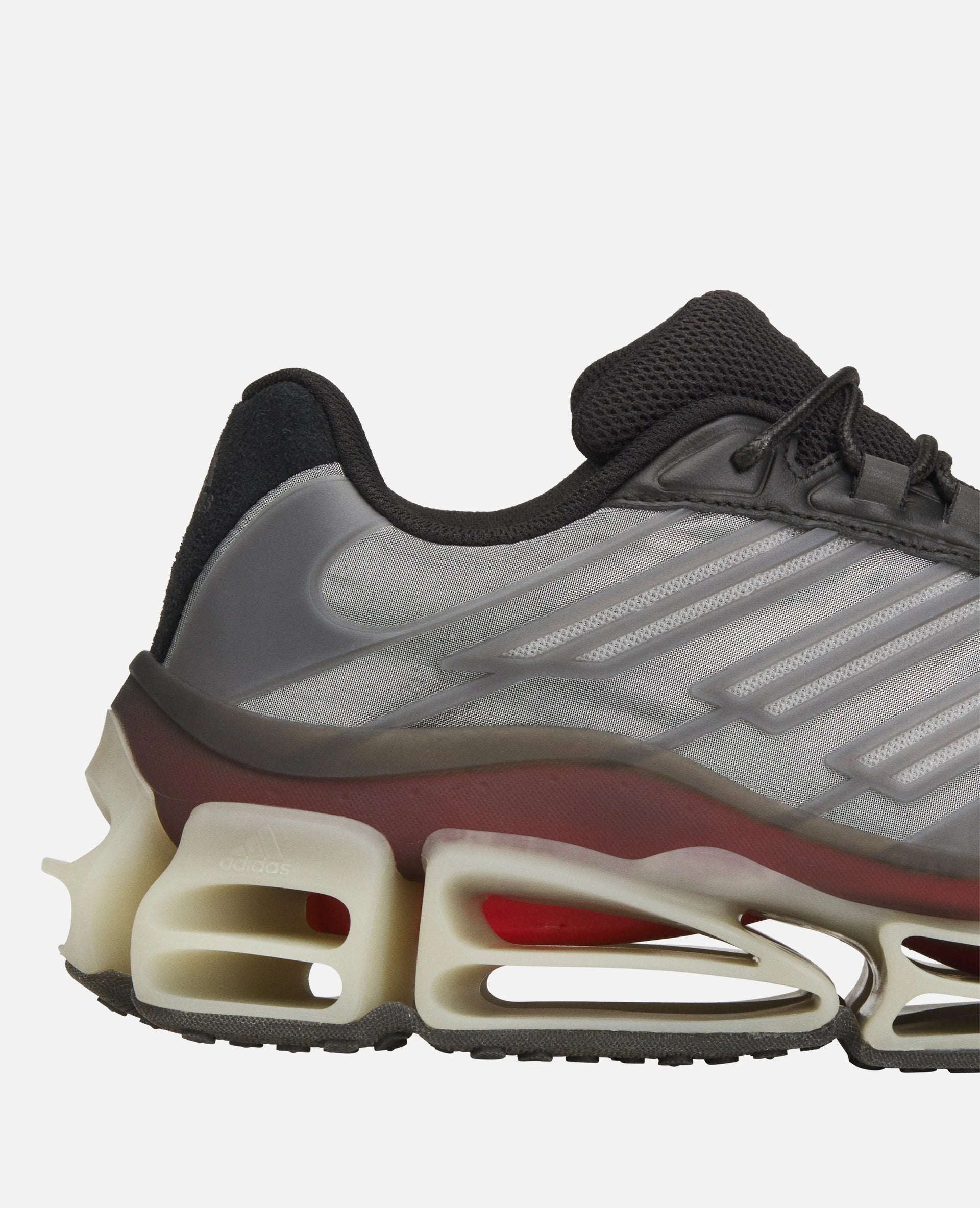 Adidas Chavarria Megaride (AG CBLACK/CBLACK/PUTGRE) Adidas