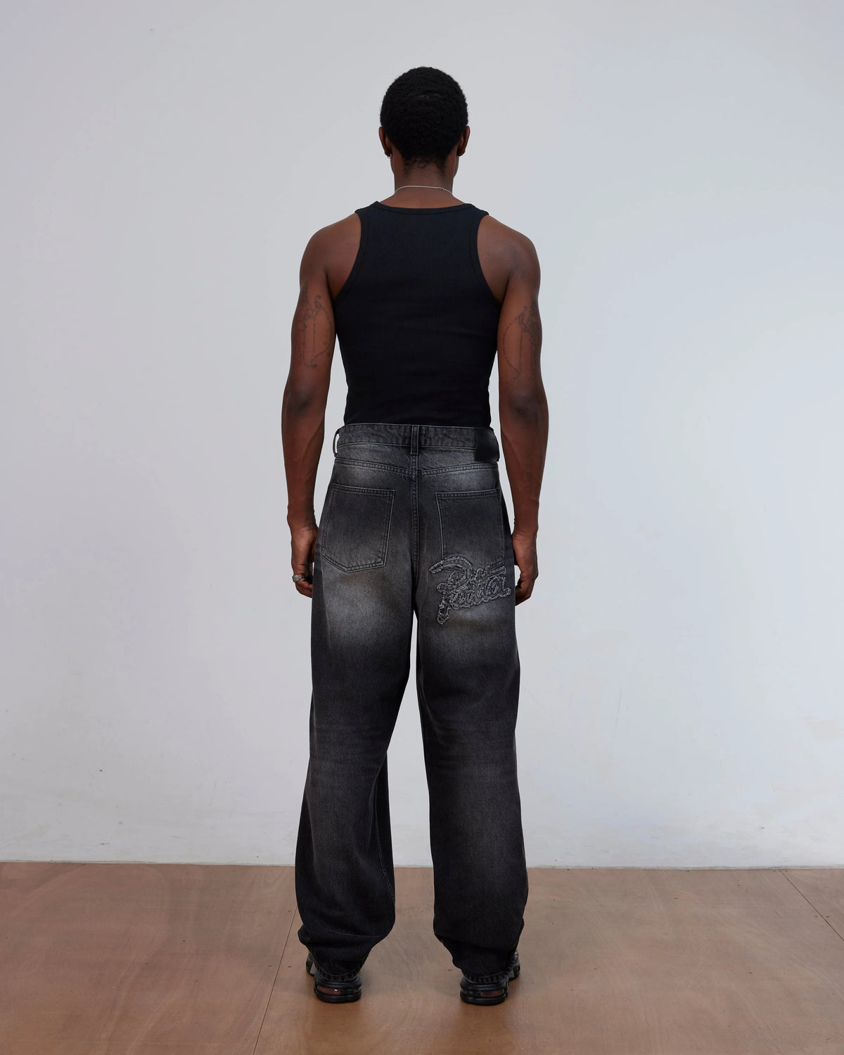 Patta Dark Dirty Whiskers Baggy Denim Pants (Black) Patta