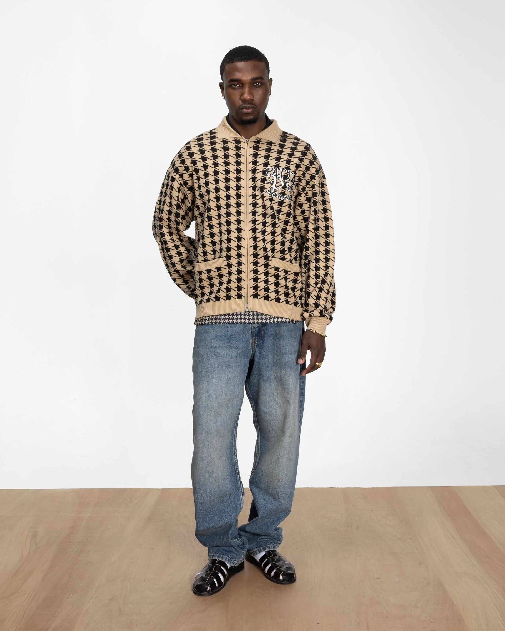 Patta Houndstooth Cardigan (Irish Cream) Patta